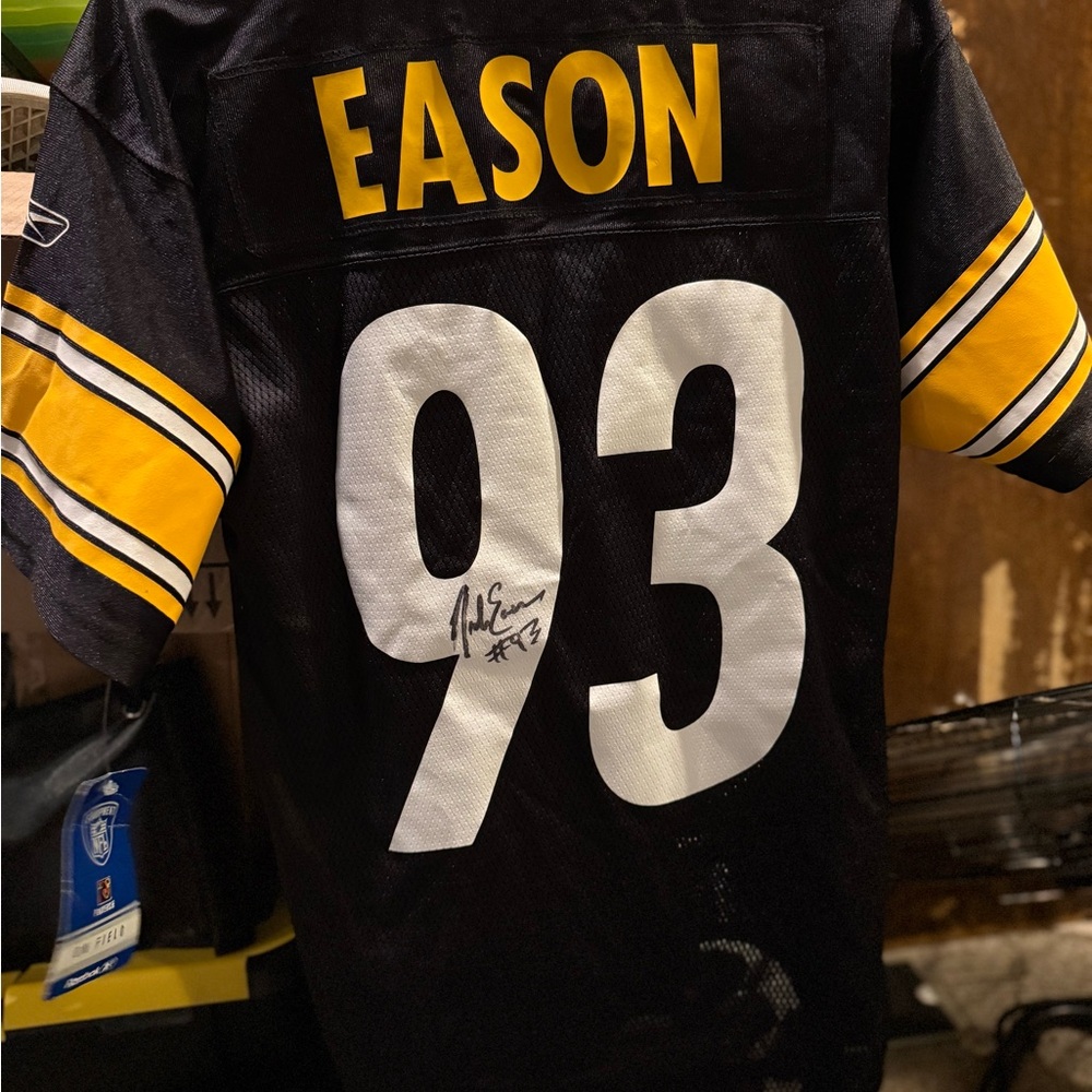 Steelers Eason signed NFL Jersey.